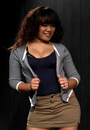 18 year old cutie Christine Paradise pulling denim shorts aside